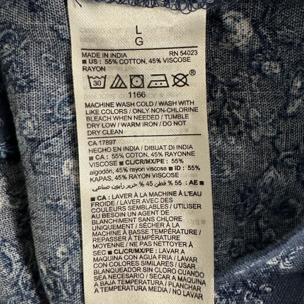 Old Navy Button-Front Mixed-Print - Picture 8 of 8